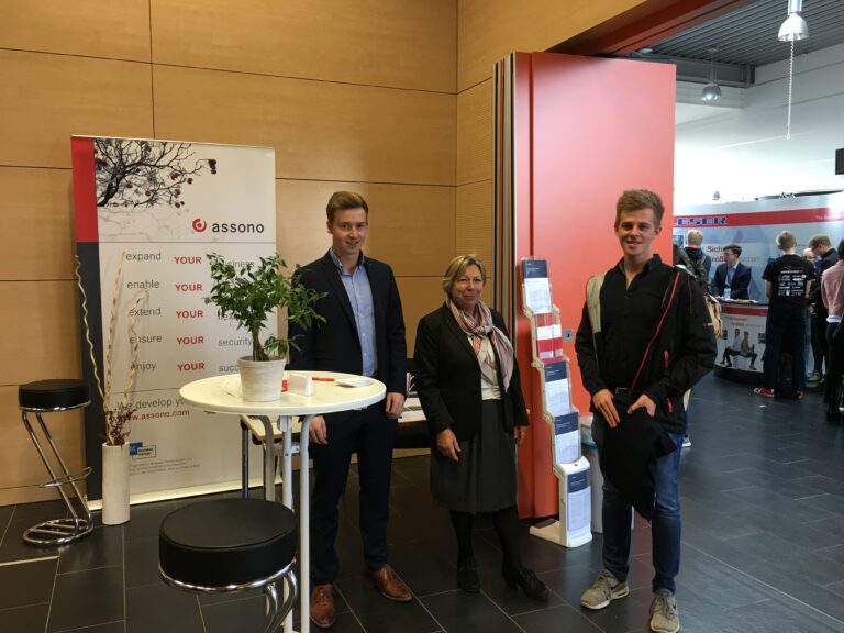 Firmenkontakttag - Messestand der assono GmbH